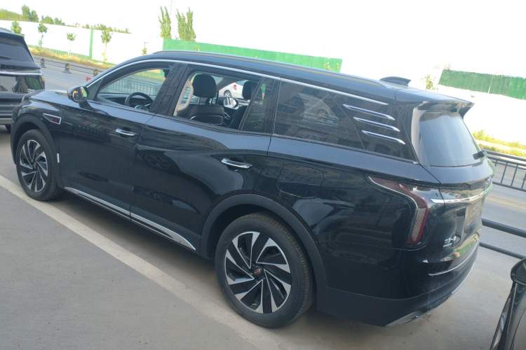 Used Hongqi HS7 PHEV 2024 2.0T PHEV Four-Wheel Drive Flagship Edition 6 Seats Rear Left 45 Deg