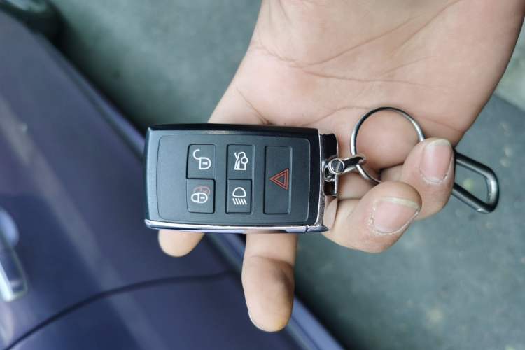 Used Jaguar XEL 2020 2.0T 200PS R-DYNAMIC Youth Sports Edition Vehicle Key