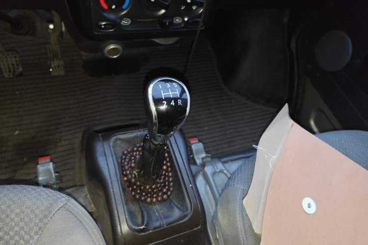 Used Wuling Rongguang 2019 1.5L Extended Basic Version Gear Lever