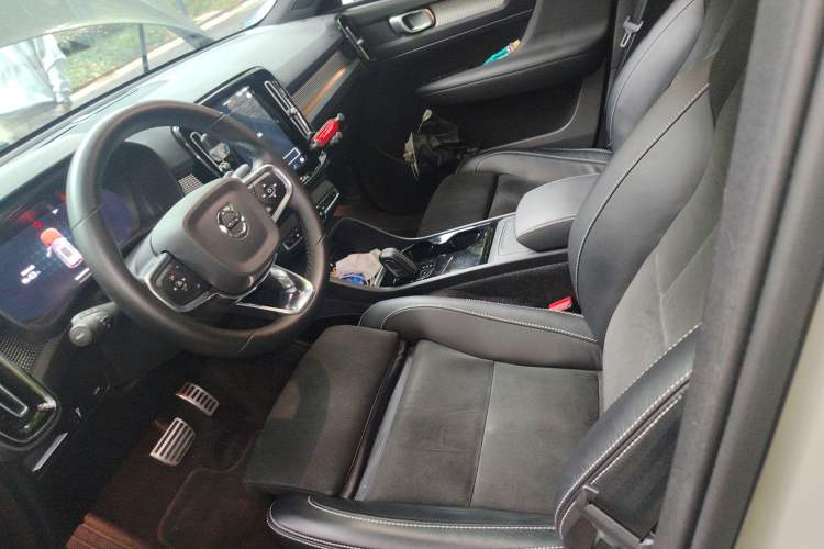 Used Volvo XC40 New Energy 2022 Long-Range Version Left Front Seat