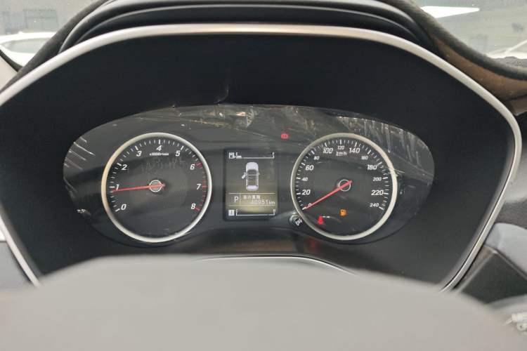 Used Baojun 530 2019 1.5T CVT Elite Model 7 Seats China VI Emission Standard
