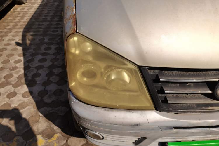 Used FAW Jiabao V52 2011 1.0L Practical Version LJ465QE1