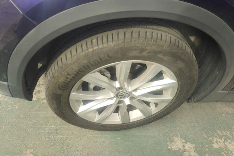 Used Volkswagen T-ROC 2019 230TSI DSG Two-Wheel-Drive Advanced Version China VI Standard