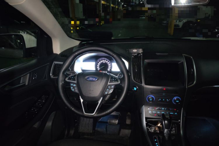 Used Ford Edge 2016 EcoBoost 245 Four-Wheel Drive Titanium Edition 7-Seater
