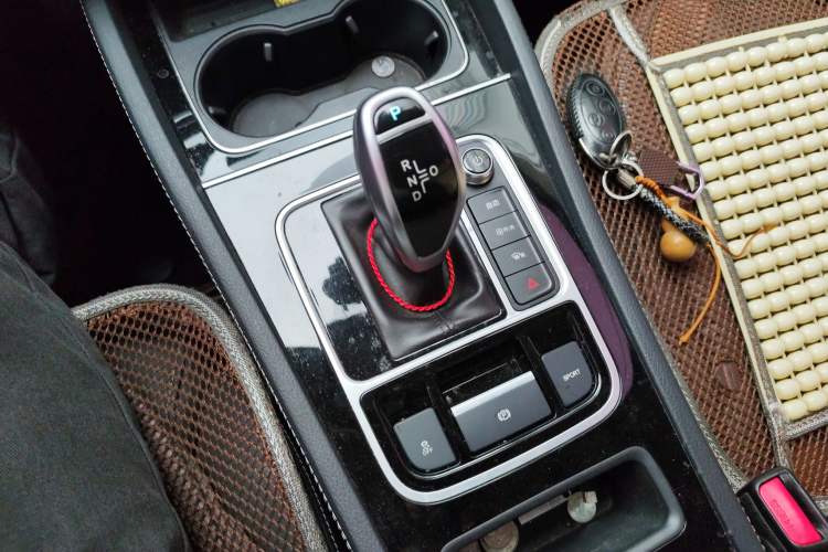 Used BYD Song MAX 2019 1.5T Automatic Smart Connect Ruiyi Sunroof Model 7 Seats China VI Standard
