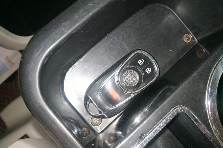 Used Buick GL8 2017 ES 28T Comfort Model China V Standard