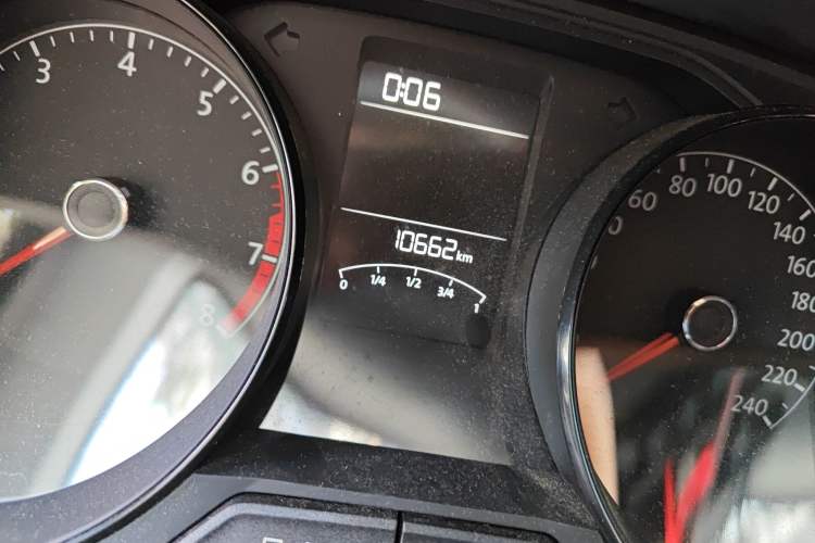 Used Volkswagen Gran Lavida 2017 1.6L Automatic Fashion Edition
