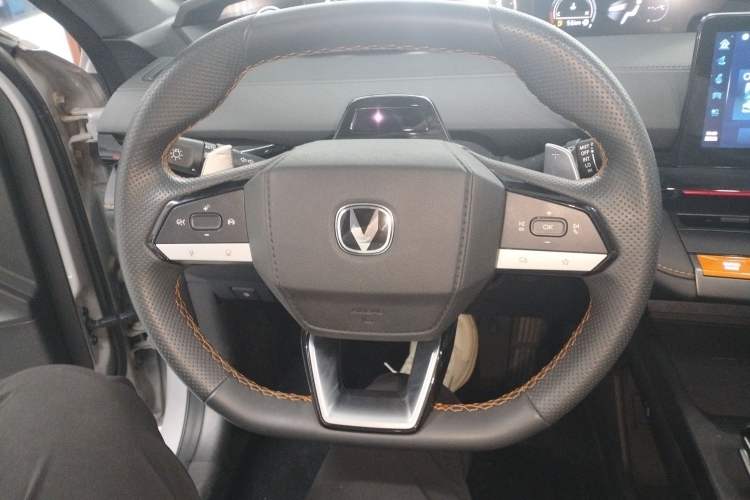 Used CHANGAN UNI-V 2022 1.5T Prestige Version