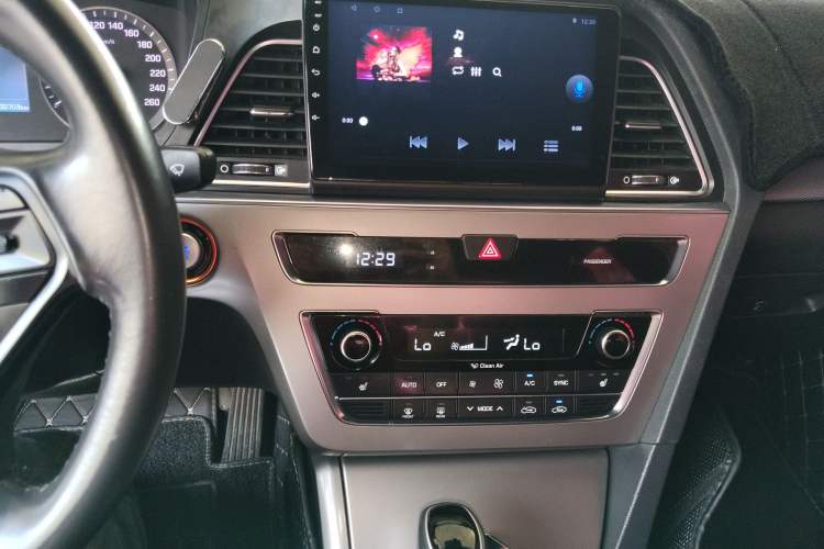 Used Hyundai Sonata 2015 1.6T GX Comfort Model
