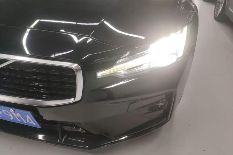 Used Volvo S60 2020 T5 Zhiya Sport Edition Left Front Headlight