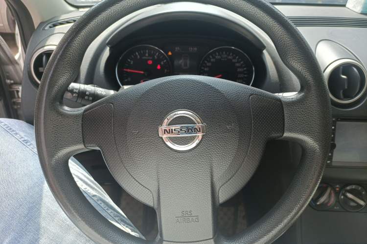 Used Nissan Qashqai 2015 2.0 XL Cool Fire MT 2WD