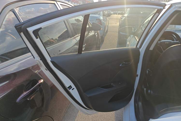 Used Chevrolet Cavalier 2016 1.5L Automatic Xinyue Edition