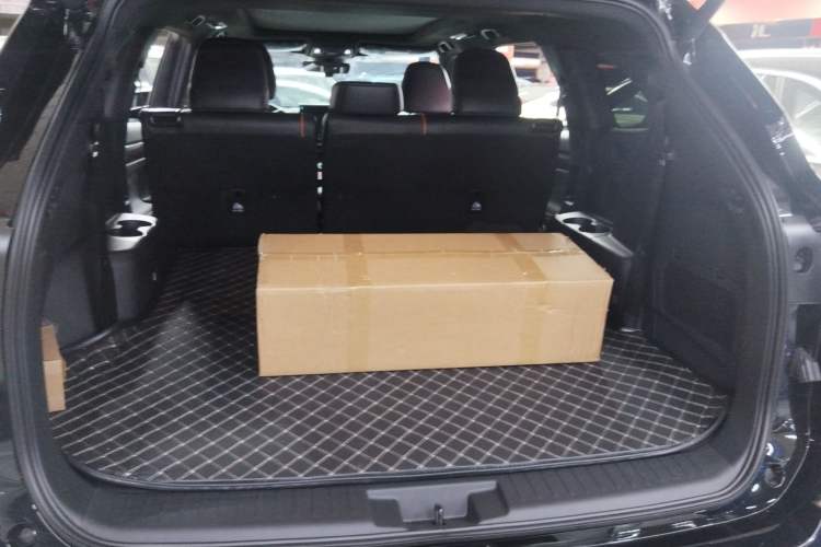 Used Toyota Crown Kluger 2024 2.5L HEV Four-Wheel Drive Premium Edition