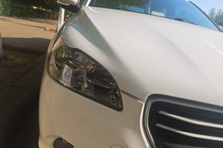 Used Peugeot 301 2014 1.6L Manual Comfort Edition Right Front Headlight