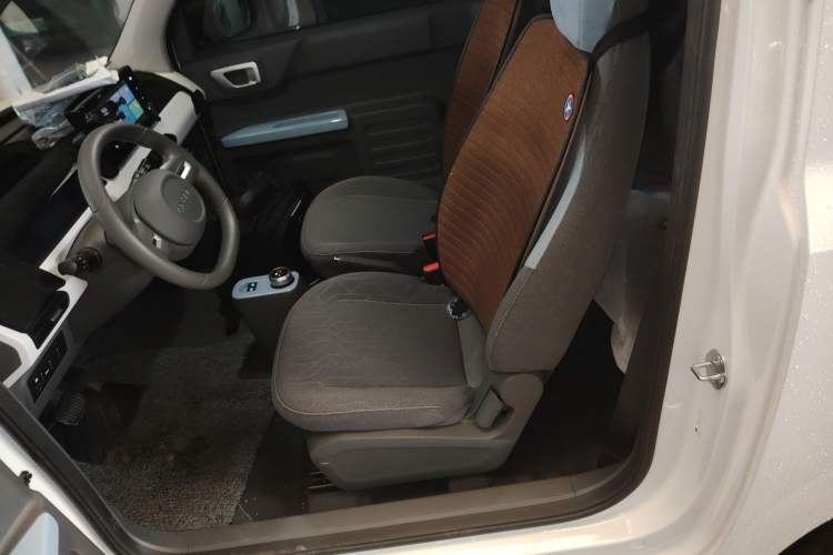 Used Geely Galaxy Panda 2024 Panda Mini 200km Longteng PRO Edition Left Front Seat