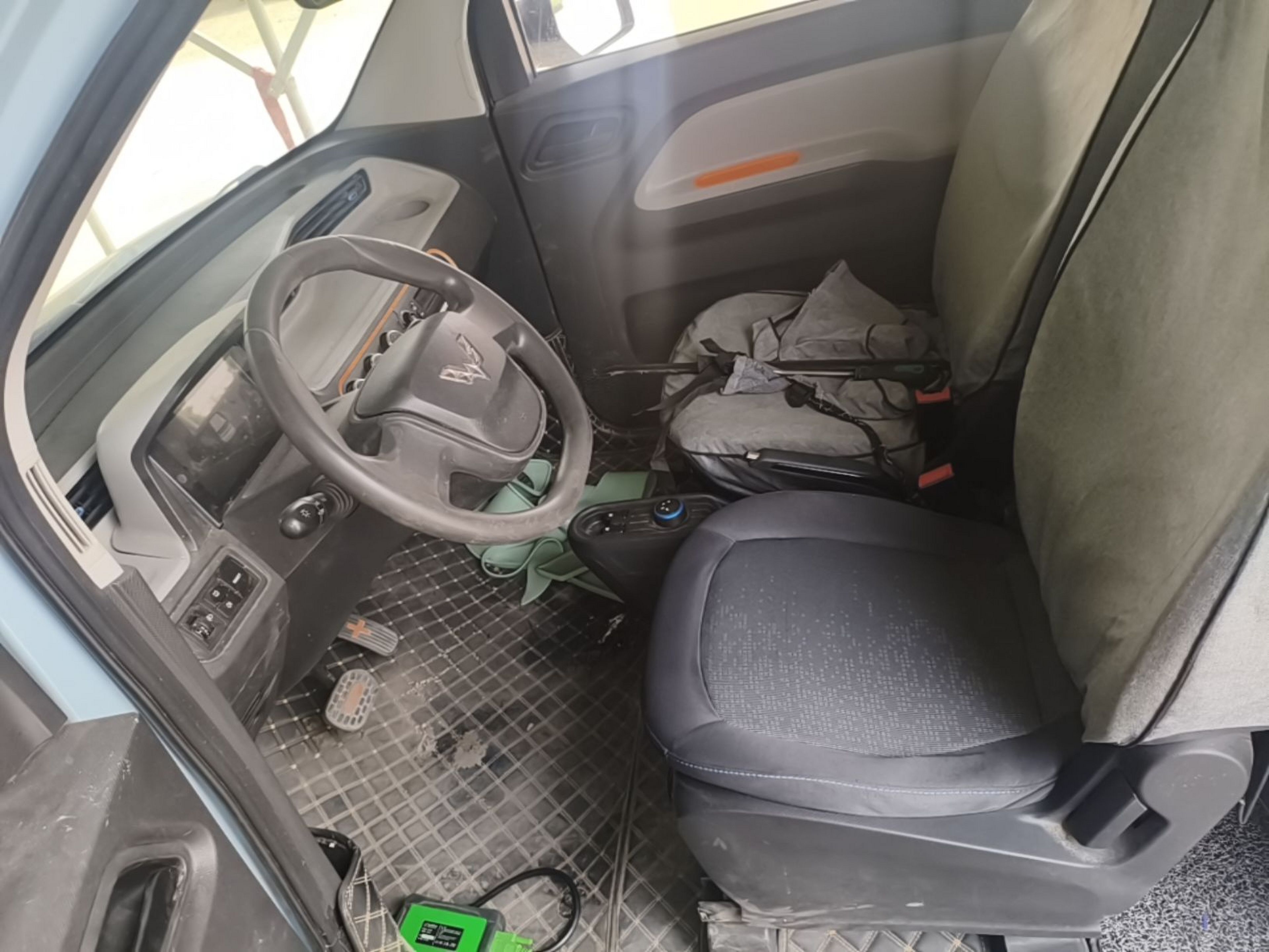 Interior delantero