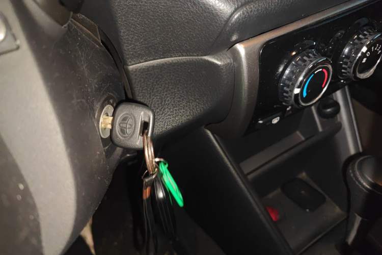 Used Toyota YARiS L Zhi Xuan 2016 Revised 1.5E CVT Charming Edition