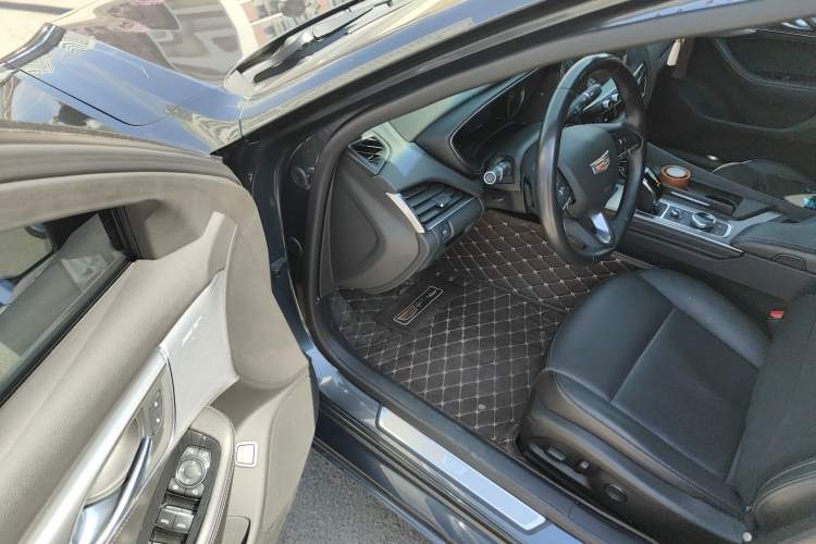 Used Cadillac CT5 2021 28T Luxury Model