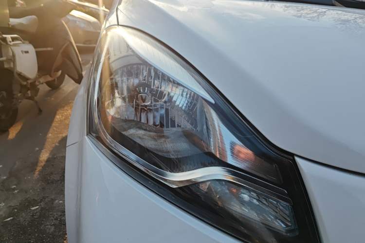 Used CHANGAN OSHAN Benni E-Star 2021 National Edition Colorful Version Lithium Iron Phosphate (31.95 kWh)
