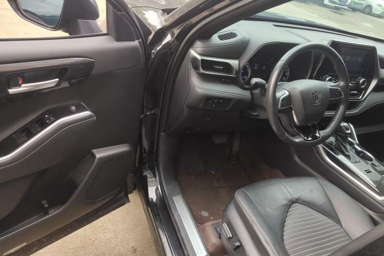 Used Toyota Crown Kluger 2023 2.5L HEV Four-Wheel Drive Luxury Edition
