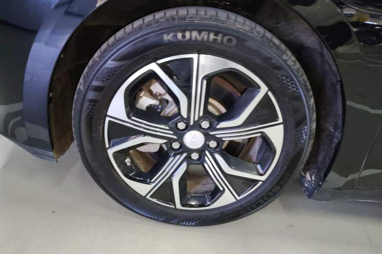 Used Hongqi E-QM5 2022 431 km Battery-Swap Enjoyment Version
