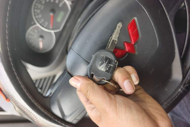 Used Wuling Hongguang 2021 1.5L S Base Version LAR
