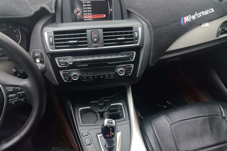 Used BMW 1 Series 2015 120i Leading Model
