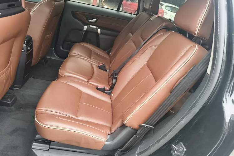 Used Volvo XC90 2013 2.5T T5 Executive Upgrade Edition
