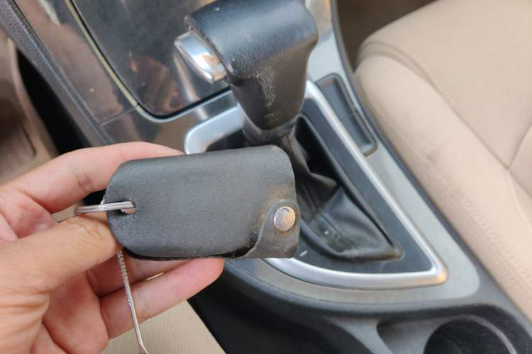 Used Brilliance V5 2012 1.5T Automatic Two-Wheel Drive Luxury Version