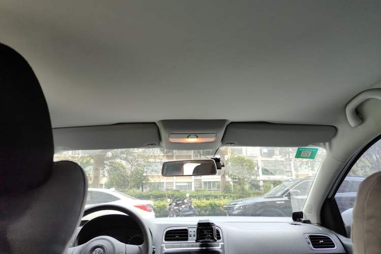 Used Volkswagen Polo 2013 1.6L Automatic Comfort Edition Headliner