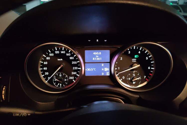 Used Mercedes-Benz R-Class 2017 R 320 4MATIC Luxury Collection Edition