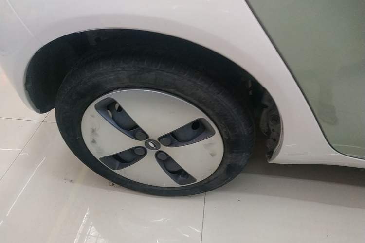 Used ORA Black Cat 2022 301km "Cute Pet" Version – Lithium Iron Phosphate