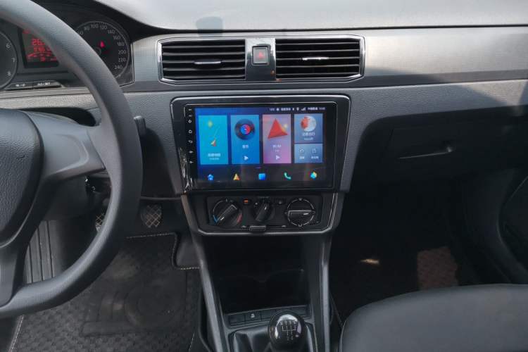 Used Volkswagen Santana 2019 1.5L Manual Fashion Edition China VI Standard