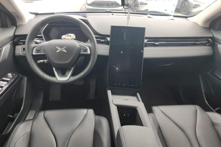 Used XPeng G3 2022 G3i 520N Center Console