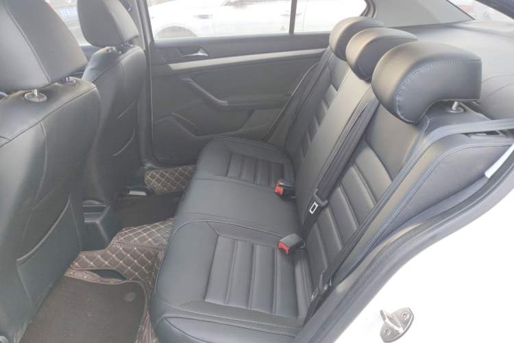 Used Volkswagen Lavida 2019 Lavida Start 1.5L Automatic Trendy Version China VI Standard