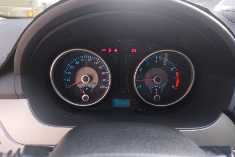 Used Buick Excelle 2013 1.5L Automatic Classic Model Instrument Cluster