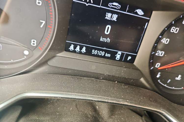 Used Chevrolet Trailblazer 2019 435T Redline CVT Two-Wheel Drive Chirui Version China VI Standard Odometer Close Up