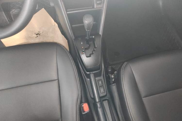 Used Toyota YARiS L Zhi Xuan 2016 Revised 1.5E CVT Charming Edition
