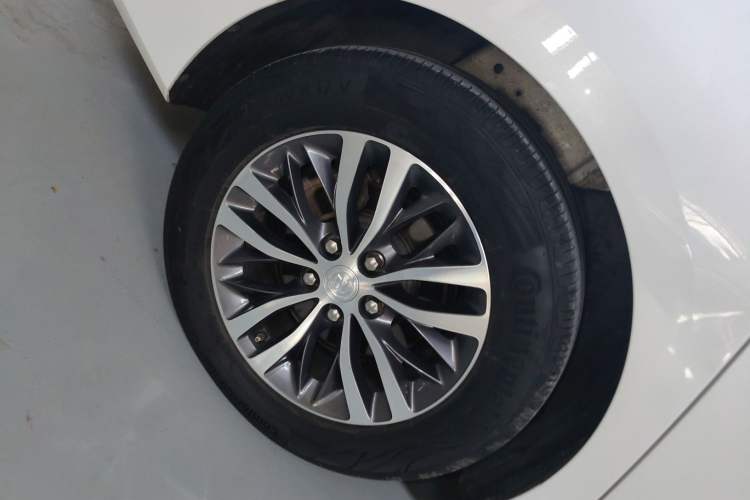 Used Buick GL8 2023 ES Lu Zun Comfort Model