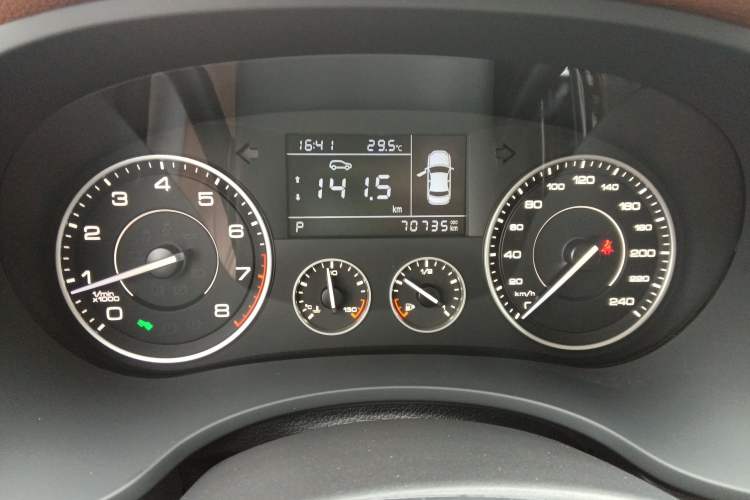 Used BORGWARD BX5 2017 20TGDI Automatic Two-Wheel Drive New Edition Instrument Cluster