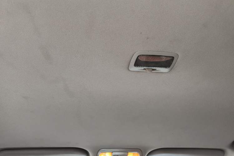 Used Luxgen U6 SUV 2015 1.8T New Innovation Upgrade Headliner