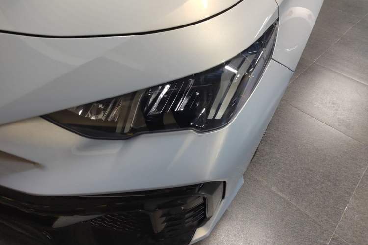 Used GAC Trumpchi EMPOW 2024 400T Automatic Yingbao R PRO Edition
