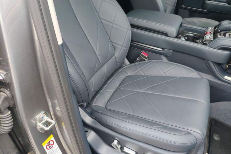 Used Formula Leopard 5 2025 TianShen Intelligent Driving Ultra Edition Right Front Seat