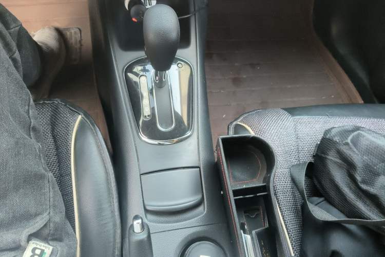 Used Nissan Tiida 2011 1.6L CVT Comfort Model