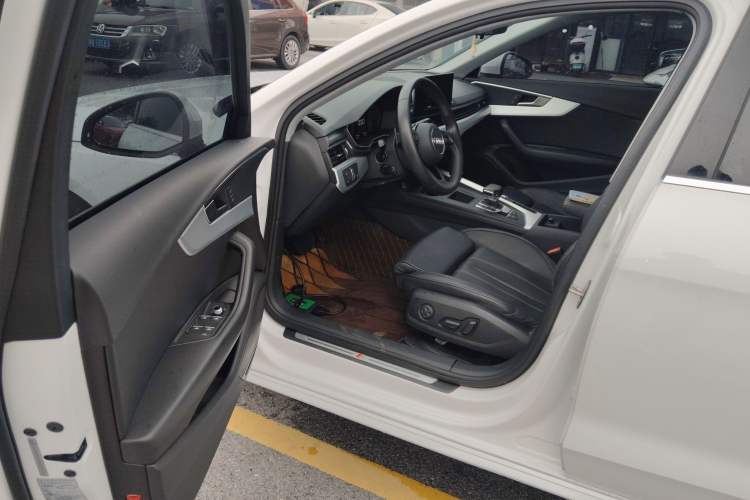 Used Audi A4L 2020 40 TFSI Fashion Dynamic Model