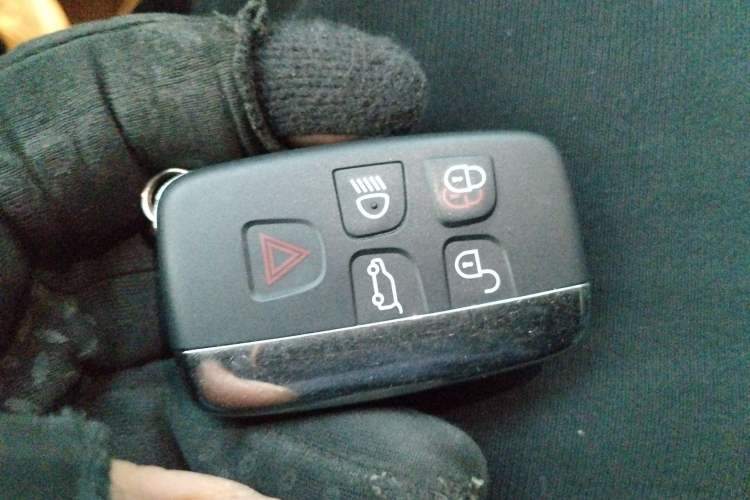 Used Land Rover Discovery Sport 2019 240 PS SE Version China V Standard