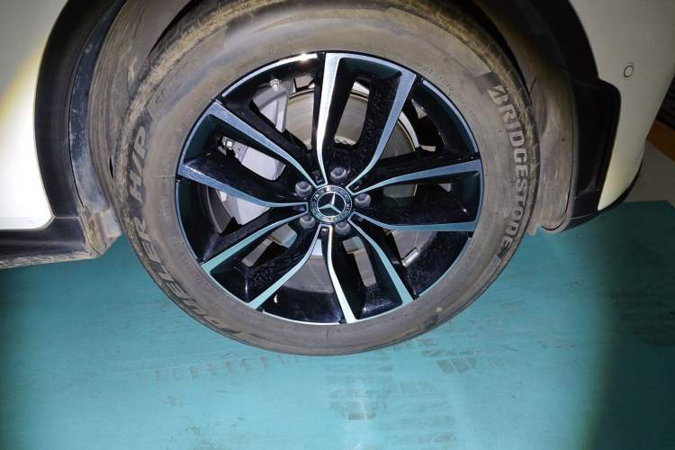 Used Mercedes-Benz GLC 2020 Facelift GLC 300 L 4MATIC Dynamic Edition