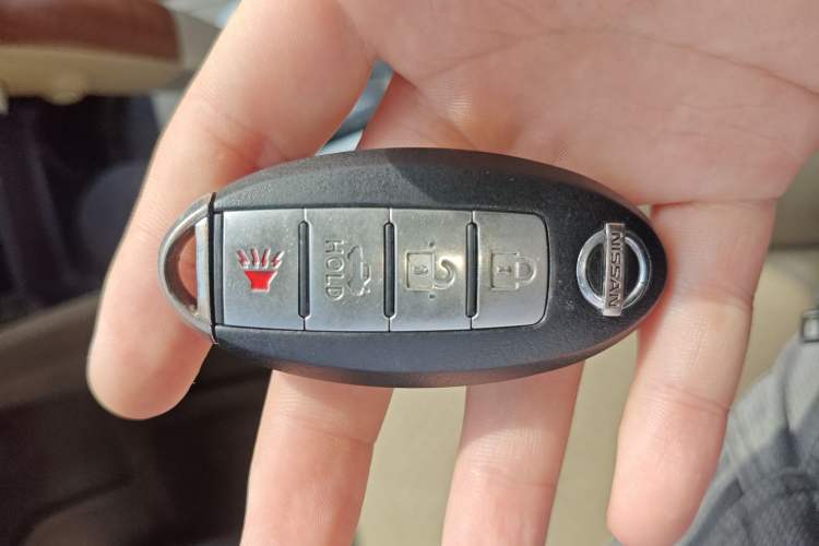 Used Nissan Tiida Sedan 2009 1.6L Automatic Tech Edition
