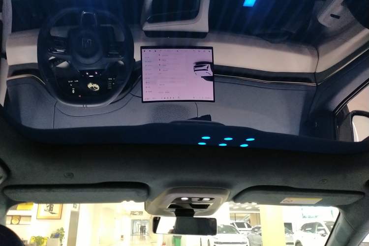 Used Zeekr 001 2025 YOU Edition 100 kWh All-Wheel Drive
