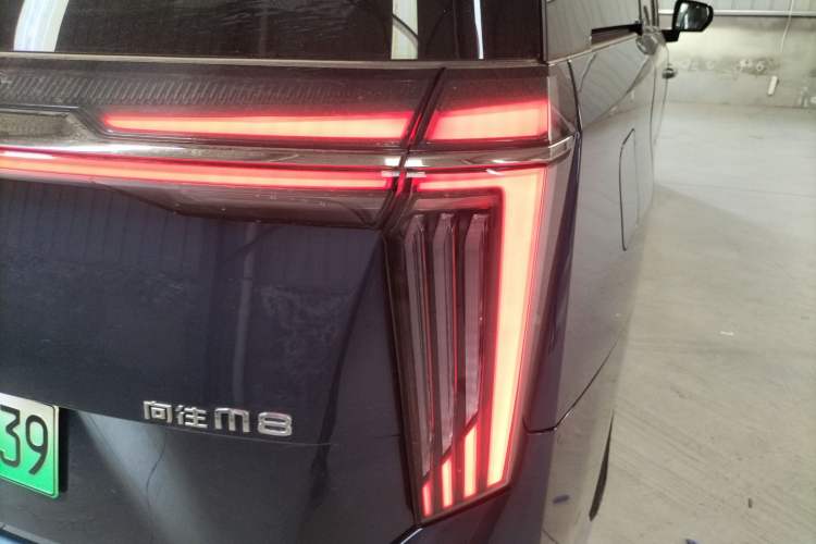 Used GAC Trumpchi Xiangwang M8 2025 Kunkun Series Ultra First-Class Cabin Right Rear Taillight
